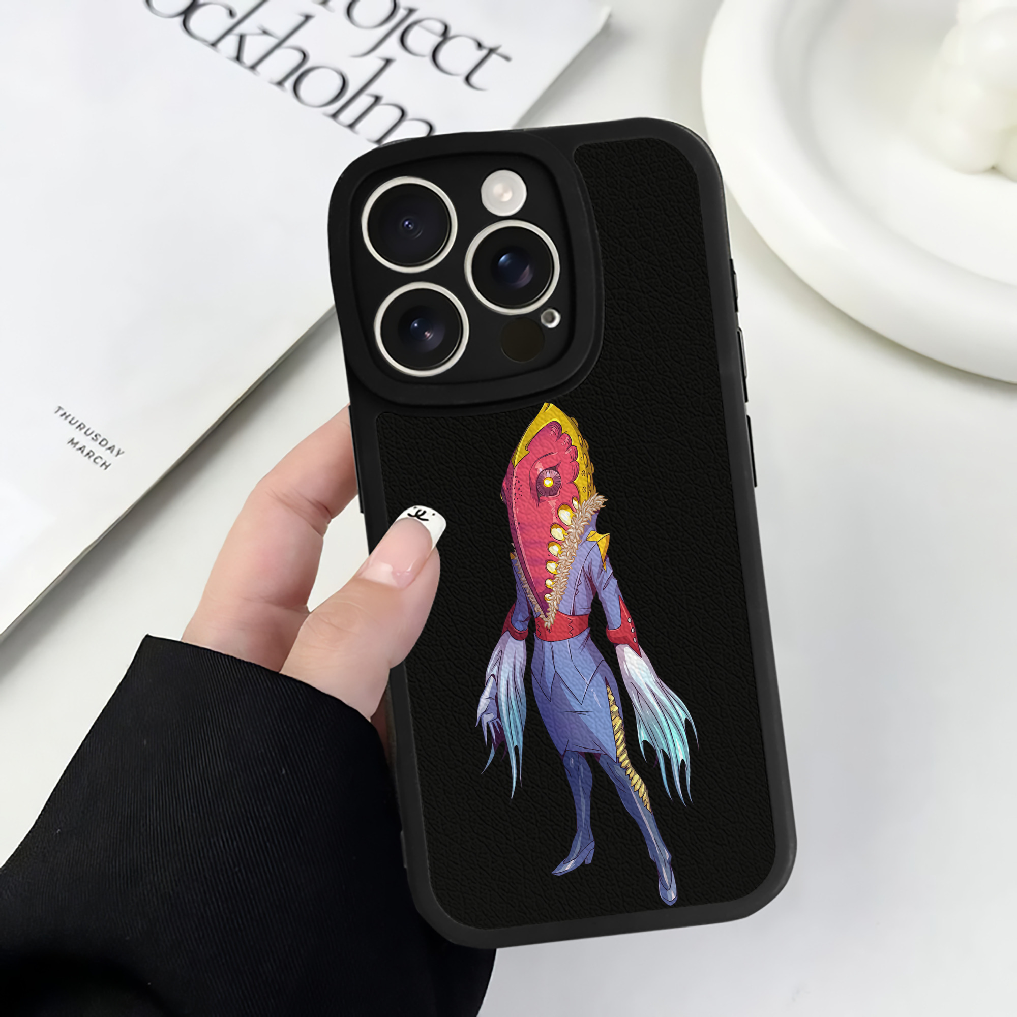 （画像用） ウルトラマン Ultraman 【iPhone 16シリーズ対応】シリコンスマホケース（レザー調） 材質：シリコン